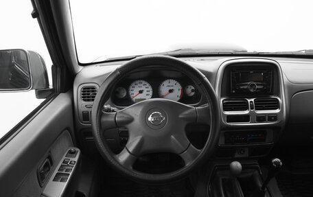 Nissan NP300, 2012 год, 1 340 000 рублей, 5 фотография
