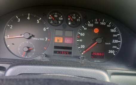 Audi A4, 1996 год, 349 000 рублей, 5 фотография