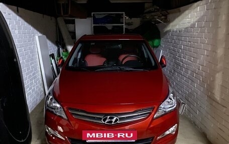 Hyundai Solaris II рестайлинг, 2015 год, 1 500 000 рублей, 5 фотография