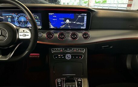 Mercedes-Benz E-Класс, 2020 год, 4 150 000 рублей, 16 фотография