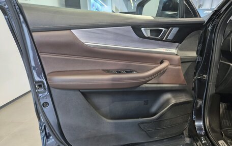Chery Tiggo 8 Pro, 2021 год, 1 790 000 рублей, 9 фотография