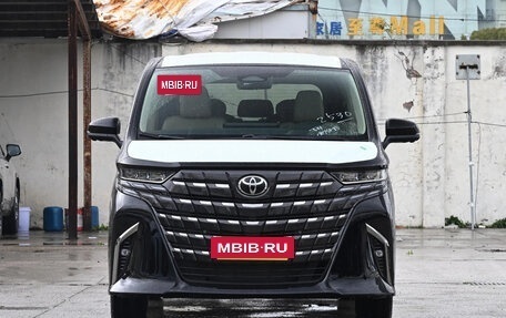 Toyota Alphard, 2025 год, 16 700 268 рублей, 3 фотография