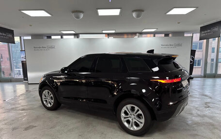 Land Rover Range Rover Evoque II, 2021 год, 3 800 000 рублей, 4 фотография
