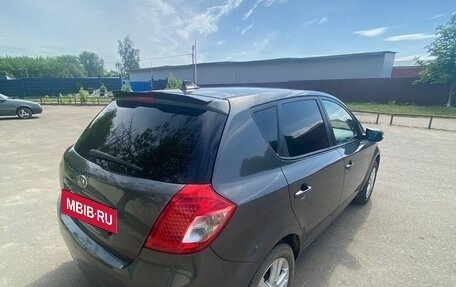 KIA cee'd I рестайлинг, 2011 год, 750 000 рублей, 9 фотография