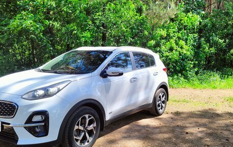 KIA Sportage IV рестайлинг, 2018 год, 2 440 000 рублей, 10 фотография