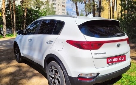 KIA Sportage IV рестайлинг, 2018 год, 2 440 000 рублей, 9 фотография