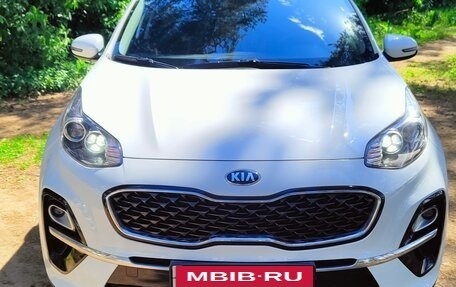 KIA Sportage IV рестайлинг, 2018 год, 2 440 000 рублей, 4 фотография