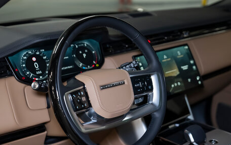 Land Rover Range Rover IV рестайлинг, 2024 год, 24 990 000 рублей, 16 фотография