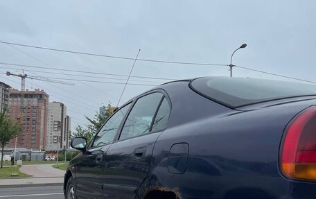 Mitsubishi Carisma I, 1998 год, 110 000 рублей, 6 фотография