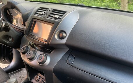 Toyota RAV4, 2010 год, 1 650 000 рублей, 24 фотография