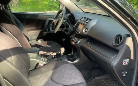 Toyota RAV4, 2010 год, 1 650 000 рублей, 32 фотография