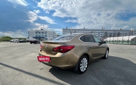 Opel Astra J, 2013 год, 920 000 рублей, 6 фотография
