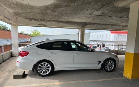 BMW 3 серия, 2018 год, 3 050 000 рублей, 11 фотография