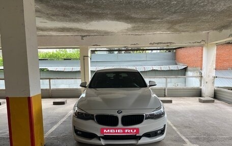 BMW 3 серия, 2018 год, 3 050 000 рублей, 6 фотография