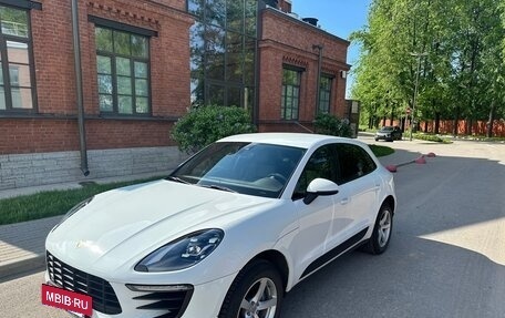 Porsche Macan I рестайлинг, 2018 год, 4 500 000 рублей, 3 фотография