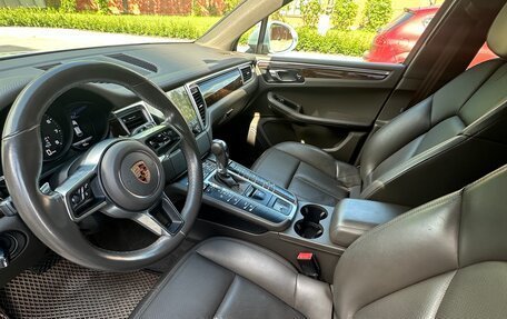 Porsche Macan I рестайлинг, 2018 год, 4 500 000 рублей, 23 фотография