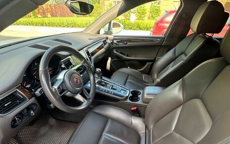 Porsche Macan I рестайлинг, 2018 год, 4 500 000 рублей, 24 фотография