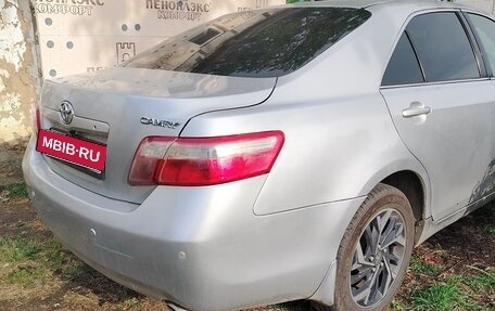 Toyota Camry, 2006 год, 950 000 рублей, 1 фотография