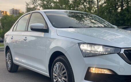 Skoda Rapid II, 2022 год, 1 295 000 рублей, 2 фотография