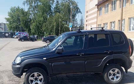 Chevrolet Niva I рестайлинг, 2019 год, 670 000 рублей, 11 фотография