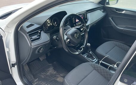 Skoda Rapid II, 2022 год, 1 295 000 рублей, 20 фотография