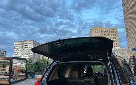 Toyota Land Cruiser Prado 150 рестайлинг 2, 2018 год, 4 500 000 рублей, 5 фотография