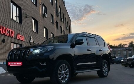 Toyota Land Cruiser Prado 150 рестайлинг 2, 2018 год, 4 500 000 рублей, 4 фотография