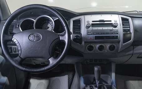 Toyota Tacoma III, 2008 год, 3 099 000 рублей, 11 фотография