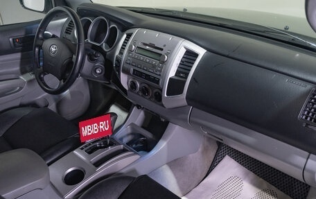 Toyota Tacoma III, 2008 год, 3 099 000 рублей, 19 фотография