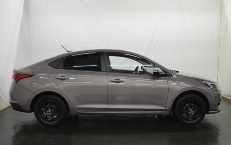Hyundai Solaris II рестайлинг, 2020 год, 1 422 000 рублей, 4 фотография