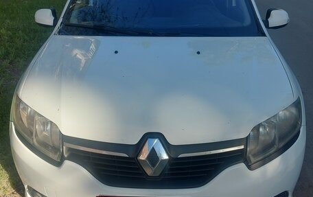 Renault Logan II, 2015 год, 385 000 рублей, 8 фотография