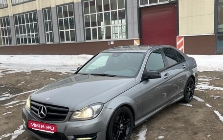 Mercedes-Benz C-Класс, 2012 год, 1 350 000 рублей, 2 фотография