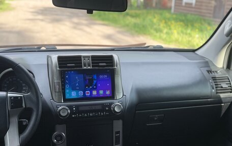Toyota Land Cruiser Prado 150 рестайлинг 2, 2013 год, 2 250 000 рублей, 7 фотография