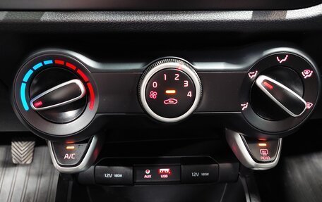 KIA Rio IV, 2017 год, 1 230 000 рублей, 15 фотография