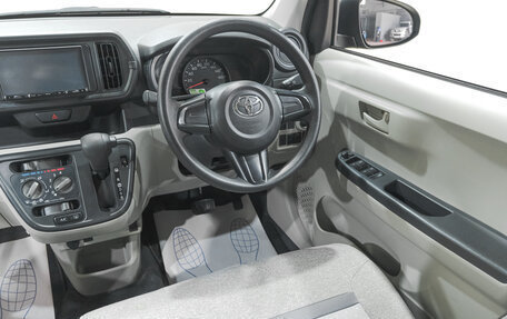 Toyota Passo III, 2019 год, 1 199 000 рублей, 10 фотография