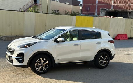 KIA Sportage IV рестайлинг, 2019 год, 2 200 000 рублей, 4 фотография