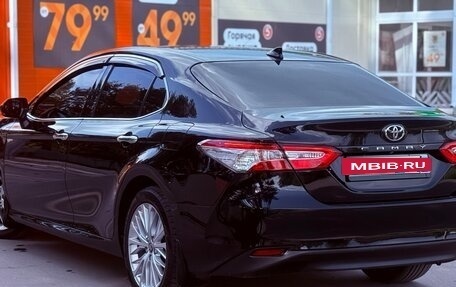 Toyota Camry, 2019 год, 2 437 000 рублей, 3 фотография