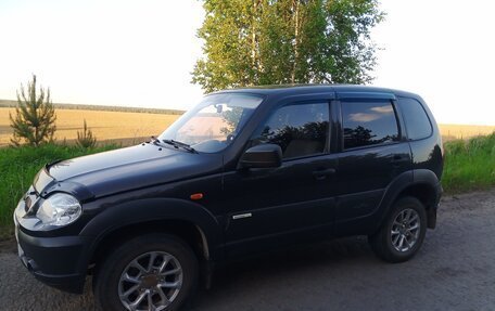 Chevrolet Niva I рестайлинг, 2013 год, 610 000 рублей, 18 фотография