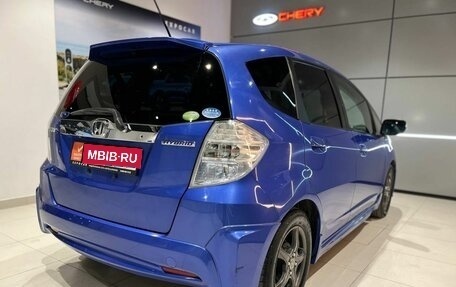 Honda Fit III, 2010 год, 895 000 рублей, 5 фотография