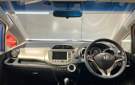 Honda Fit III, 2010 год, 895 000 рублей, 13 фотография