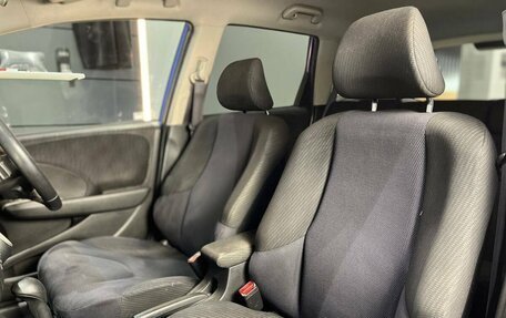 Honda Fit III, 2010 год, 895 000 рублей, 19 фотография