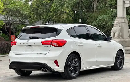 Ford Focus IV, 2022 год, 1 561 000 рублей, 5 фотография