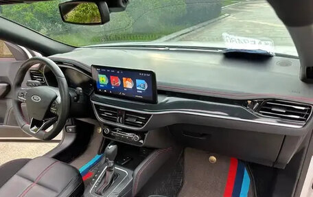Ford Focus IV, 2022 год, 1 561 000 рублей, 11 фотография