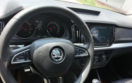 Skoda Kamiq I, 2022 год, 1 800 000 рублей, 9 фотография