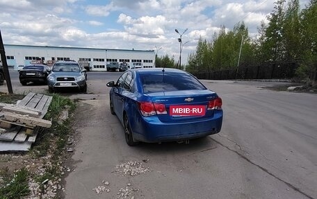 Chevrolet Cruze II, 2009 год, 540 000 рублей, 9 фотография