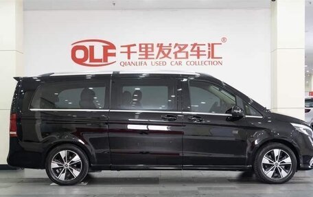 Mercedes-Benz Vito, 2021 год, 3 100 000 рублей, 2 фотография