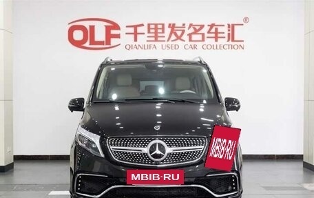 Mercedes-Benz Vito, 2021 год, 3 100 000 рублей, 7 фотография