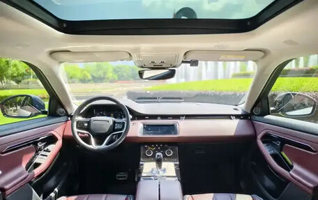 Land Rover Range Rover Evoque II, 2022 год, 3 053 000 рублей, 14 фотография