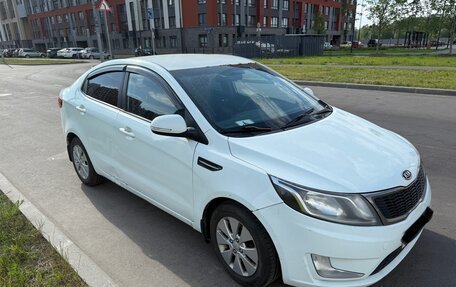 KIA Rio III рестайлинг, 2012 год, 600 000 рублей, 3 фотография