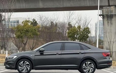 Volkswagen Jetta VII, 2022 год, 1 672 000 рублей, 6 фотография